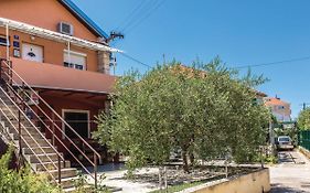 Apartment Ella